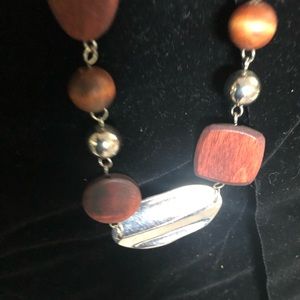 NY 16 inch wood & metal necklace